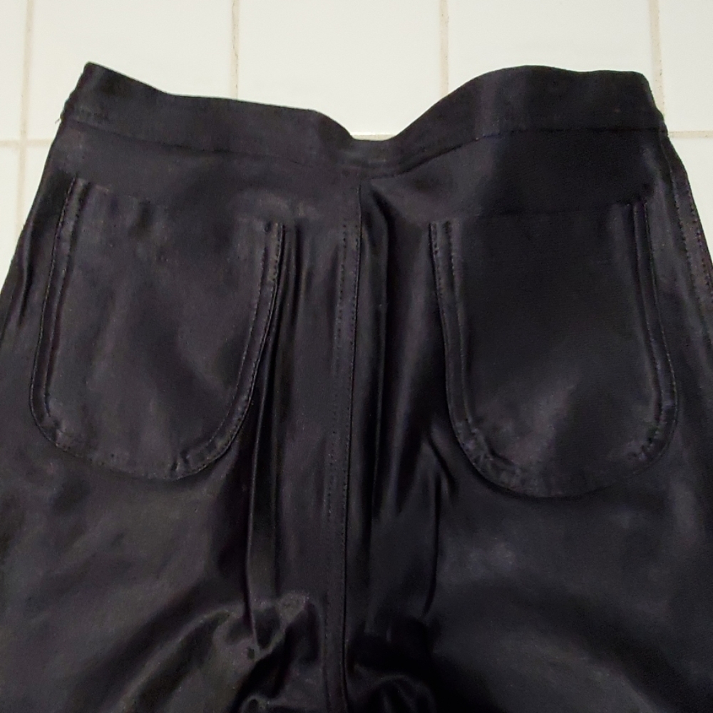 Stretch pants - Picture 2 of 3
